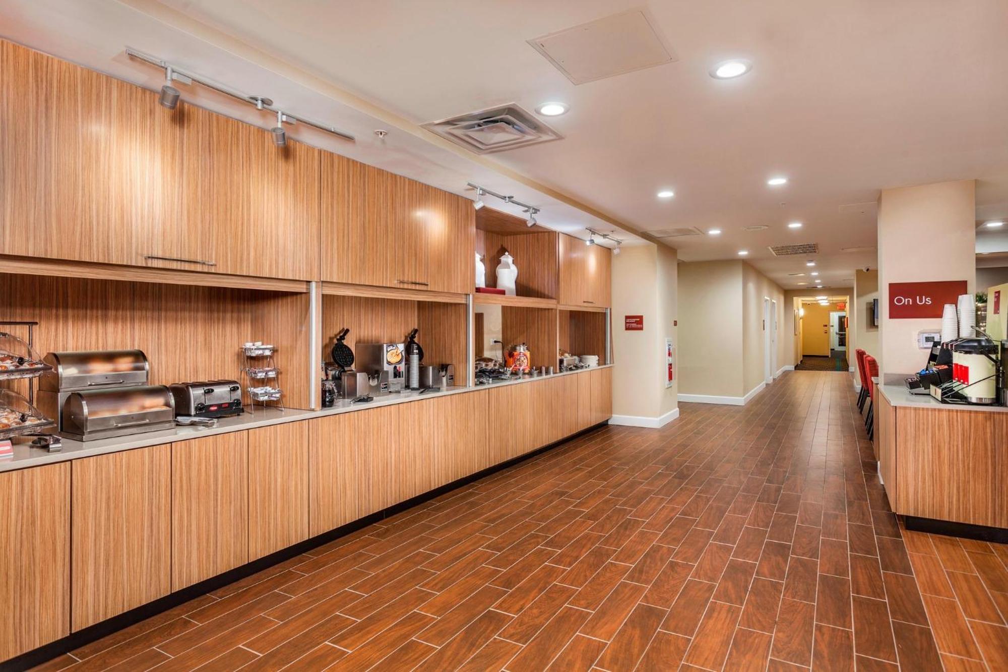 Towneplace Suites By Marriott Orlando Altamonte Springs/Maitland Exterior foto